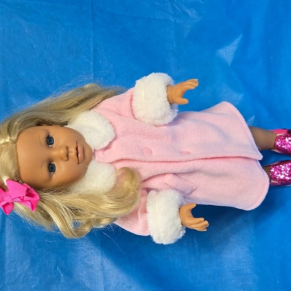Lotus Blonde/blue Eyed 18 In Doll - Picture 3 of 7